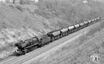 50 3044 (Bw Dresden) im ehemaligen Tunneleinschnitt zwischen Niederau und Priestewitz. (1975) <i>Foto: Karsten Risch</i>