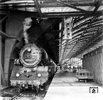 03 0046 steht vor D 270 "Meridian" nach Malmö in Berlin Ostbahnhof. (1979) <i>Foto: Karsten Risch</i>