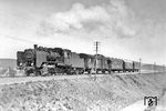 24 019 vom Bw Waren (Müritz) mit P 264 bei Neubrandenburg. Sie war von Anbeginn mit den etwas größeren Windleitblechen ausgerüstet.  (1938) <i>Foto: RVM-Filmstelle Berlin (Bellingrodt)</i>
