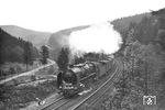 39 160 vom Bw 1 Halle (Saale) mit D 12 (Berlin Anh Bf – Erfurt – Stuttgart) auf den Höhen des Thüringer Waldes bei Gehlberg. (1934) <i>Foto: DLA Darmstadt (Maey)</i>