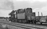 50 0057 gehörte zum Bestand des Bw Pasewalk und erhielt erst 1970 ihre Ölfeuerung. Zuvor war sie 1960 aus 50 1103 rekonstruiert worden und als 50 3634  im Einsatz. (07.1976) <i>Foto: Burkhard Wollny</i>