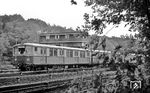 275 207 (ex ET 165 450, WUMAG, Baujahr 1929) als S-Bahn nach Frohnau (Bezirk Reinickendorf) in Berlin-Wannsee. (07.1976) <i>Foto: Burkhard Wollny</i>