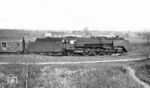 Noch ein Seitenblick auf 01 2114 (Bw Bln Ostbf) mit dem D 371 "Pannonia-Express" bei Großenhain. (04.1976) <i>Foto: Burkhard Wollny</i>