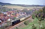 Im Rahmen einer Plandampfveranstaltung ist 03 1010 mit E 803 nach Saalfeld (Saale) oberhalb von Pößneck unterwegs. (07.05.1992) <i>Foto: Günter Hauthal</i>