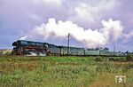 01 1512 hat um 7.17 Uhr mit E 315 "Gedania" aus Szczecin (Stettin) den Bahnhof Angermünde verlassen und wird um 8.26 Uhr Berlin-Lichtenberg erreichen.  (12.09.1978) <i>Foto: Joachim Bügel</i>