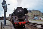 01 0526 macht Station mit D 517 im Bahnhof Pasewalk. (06.07.1977) <i>Foto: Dr. Uwe Knoblauch</i>