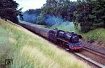 Mit 120 km/h befördert 03 0020 den D 715 (Stralsund - Leipzig) bei Chorin. (30.06.1977) <i>Foto: Dr. Uwe Knoblauch</i>