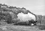 Die Leipziger 03 2058 mit dem Freitagsschnellzug D 505 aus Halle unterhalb der Dornburger Schlösser. (10.04.1978) <i>Foto: Joachim Schmidt</i>