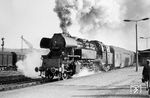 65 1020 (Bw Saalfeld) verlässt mit einem Personenzug nach Gera den Bahnhof Saalfeld. (16.09.1971) <i>Foto: Robin Fell</i>