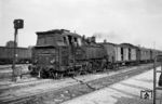 64 1121 mit einem Personenzug in ihrem Heimatbahnhof Halberstadt. (17.09.1971) <i>Foto: Robin Fell</i>