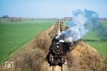 52 8076 ist als Lz von Weferlingen nach Haldensleben bei Süplingen unterwegs. (04.1978) <i>Foto: Dr. Uwe Knoblauch</i>