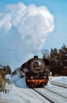 44 0059 (ex 44 1059) mit einem Kesselwagen-Ganzzug am ehemaligen Bk. Spechthausen südlich von Eberswalde. (03.1979) <i>Foto: Dr. Uwe Knoblauch</i>