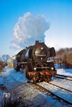 50 0025 (ex 50 2152, ex 50 3609) südlich von Eberswalde auf dem Weg nach Berlin. (03.1979) <i>Foto: Dr. Uwe Knoblauch</i>