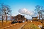 03 2207 mit P 6454 nach Oebisfelde am ehemaligen Posten 29 hinter Wegenstedt. (07.04.1978) <i>Foto: Dr. Uwe Knoblauch</i>