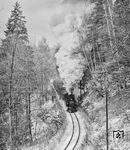 99 1585 dampft durch das winterliche Preßnitztal bei Streckewalde. (19.02.1984) <i>Foto: Joachim Schmidt</i>