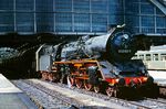 03 2162 vor dem Städteschnellverkehrszug D 565 nach Leipzig in Berlin Ostbahnhof. (07.08.1976) <i>Foto: Dr. Uwe Knoblauch</i>