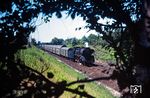 03 2295 vom Bw Leipzig Hbf West mit D 560 aus Aue bei Berlin-Altglienicke. (29.06.1976) <i>Foto: Dr. Uwe Knoblauch</i>