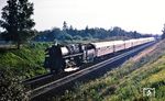 01 1511 (Bw Berlin Ostbf) mit dem D 370 "Pannonia-Express" bei Berlin-Altglienicke. (02.10.1975) <i>Foto: Dr. Uwe Knoblauch</i>