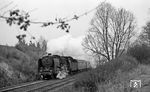 01 2029 mit D 925 nach Dresden auf dem südlichen Außenring nahe Berlin-Altglienicke. (12.1975) <i>Foto: Burkhard Wollny</i>