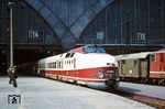DR 175 006 (ex VT 18.16.03 b) als Ex 67 "Karlex" nach Karlsbad (Karlovy Vary) in Leipzig Hbf. (30.04.1980) <i>Foto: Dr. Uwe Knoblauch</i>