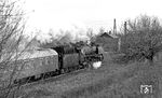 In voller Fahrt geht es für 01 2016 mit dem D 371 "Pannonia-Express" bei Großenhain dem nächsten Halt in Dresden entgegen. (03.1977) <i>Foto: Burkhard Wollny</i>