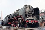 01 065 - mit verkürzten Windleitblechen - in ihrer Heimat-Dienststelle Bw Berlin Ostbahnhof. (06.05.1967) <i>Foto: Klaus D. Holzborn</i>