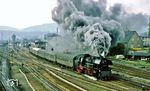 Mit P 5018 nach Jena Saalbf verlässt 65 1049 den Bahnhof Saalfeld (Saale).  (14.05.1978) <i>Foto: Joachim Bügel</i>