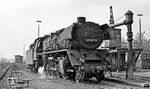 Neben 41 1148 war auch die Magdeburger 41 1161 am Karfreitag 1972 in Helmstedt anwesend, die einen zweidomigen Nachkriegs-DR Nachbaukessel und Oberflächenvorwärmer besaß.   (31.03.1972) <i>Foto: Burkhard Wollny</i>