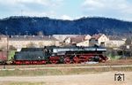 41 1150 mit Dg 55445 auf dem Weg nach Saalfeld in Rudolstadt-Schwarza. (06.03.1982) <i>Foto: Hans-Jürgen Müller</i>