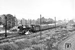 Die zweite Stralsunder 03.10, die noch ihren alten Oberflächenvorwärmer behalten hatte, war 03 0074, die hier mit D 610 (Berlin-Lichtenberg - Stralsund) durch Cammin, zwischen Neustrelitz und Neubrandenburg, fährt.  (14.09.1978) <i>Foto: Joachim Schmidt</i>