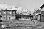 Frühmorgens begibt sich 03 2154 mit P 3222 als Weckruf durch Güsten auf die Reise nach Lutherstadt Wittenberg.  (08.10.1978) <i>Foto: Joachim Schmidt</i>