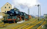 50 3551 rangiert den Ng 65319 im Bahnhof Lichtenstein/Sachsen. (03.04.1988) <i>Foto: Slg. Wolfgang Bügel</i>