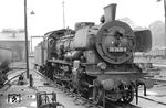 Zu den letzten pr. P 8 der DDR-Reichsbahn gehörte die 1920 bei Hagans gebaute 38 2929 des Bw Zittau. Wie viele P 8 der Reichsbahn besaß sie einen Giesl-Ejektor. Ausgemustert wurde sie 1972. (06.06.1971) <i>Foto: Michael Malke</i>