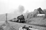 Ein weiterer Güterzug nach Aue auf "falschem Gleis" bei Hartenstein, diesmal mit 58 1132. (28.04.1974) <i>Foto: Michael Malke</i>