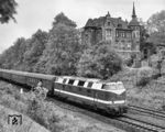 DR 118 788 (Bw Meiningen) mit einem Eilzug nach Arnstadt in Meiningen. (24.05.1983) <i>Foto: Joachim Schmidt</i>