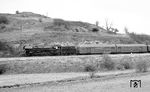 01 0505 rollt mit P 3025 (Leipzig - Saalfeld) bei Unterwellenborn ihrem Zielbahnhof entgegen. (04.1977) <i>Foto: Burkhard Wollny</i>