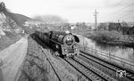 01 05020 mit dem P 3004 nach Camburg bei Saalfeld-Remschütz. (04.1977) <i>Foto: Burkhard Wollny</i>