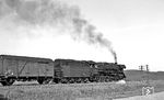 Sichtlich gelassen lässt das Sangerhäuser Personal der ölgefeuerten 44 0194 die Lok auf der Rampe unter Vollast laufen. (14.05.1977) <i>Foto: Burkhard Wollny</i>