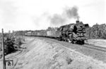 03 2058 (Bw Lutherstadt Wittenberg) mit Gex 2653 nach Leipzig bei Berlin-Wulheide. (1979) <i>Foto: Karsten Risch</i>