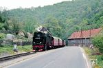 99 7245 mit P 69717 nach Harzgerode bei Drahtzug. (16.05.1988) <i>Foto: Wolfgang Bügel</i>