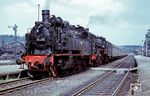 75 515 und 38 308 vor einem Sonderzug in Nossen. (14.06.1970) <i>Foto: Joachim Claus</i>