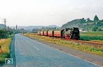 99 7241 mit P 14409 an der damals noch gepflasterten Fernstraße 4 bei Niedersachswerfen. Besonders bei Regen entwickelte dieser Kopfsteinpflasterbelag Rutschqualitäten wie auf Schnee und Eis. (29.07.1988) <i>Foto: Wolfgang Bügel</i>