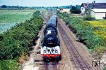 03 0085 passiert mit D 513 aus Stralsund das Karower Kreuz im Norden Berlins. (22.08.1976) <i>Foto: Dr. Uwe Knoblauch</i>