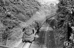 39 1052 (ex 39 249, ex 22 052) mit einem Eilzug nach Saalfeld am Haltepunkt Leipzig Coppiplatz. (14.07.1971) <i>Foto: Michael Malke</i>