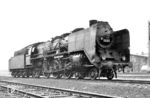 03 121 (Bw Rostock) zu Gast im Bw Lübeck. Die Lok war nur 6 Wochen in Rostock stationiert und wurde am 10. Mai 1966 nach Wittenberge abgegeben. (07.04.1966) <i>Foto: Klaus D. Holzborn</i>