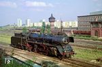 Die Ostbahnhofer 03 297 rollt durch Berlin-Lichtenberg. (11.08.1966) <i>Foto: Klaus D. Holzborn</i>