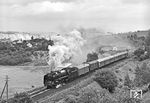 01 2118 mit P 8015 von Gera nach Saalfeld bei Krölpa-Ranis. (08.10.1980) <i>Foto: Joachim Schmidt</i>