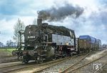 64 1212 (Bw Salzwedel, Est Kalbe/Milde) in ihrer Einsatzdienststelle. Als letzte 64er der DR wurde sie am 24.10.1975 ausgemustert. (04.1974) <i>Foto: Karsten Risch</i>