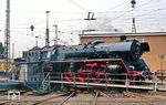 Nach langer Zeit besuchte mit 03 1010 wieder eine Schnellzuglok das frühere Bw Osnabrück Hbf. Die Lok restaurierte hier auf dem Weg in die Niederlande. Bis 1974 stand sie der VES-M Halle (Saale) zur Verfügung.  (05.07.1989) <i>Foto: Wolfgang Bügel</i>