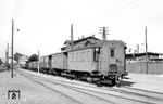 91 6280 ist mit einem GmP von der Darßbahn in Velgast eingetroffen. (19.08.1966) <i>Foto: Gerd Wolff</i>